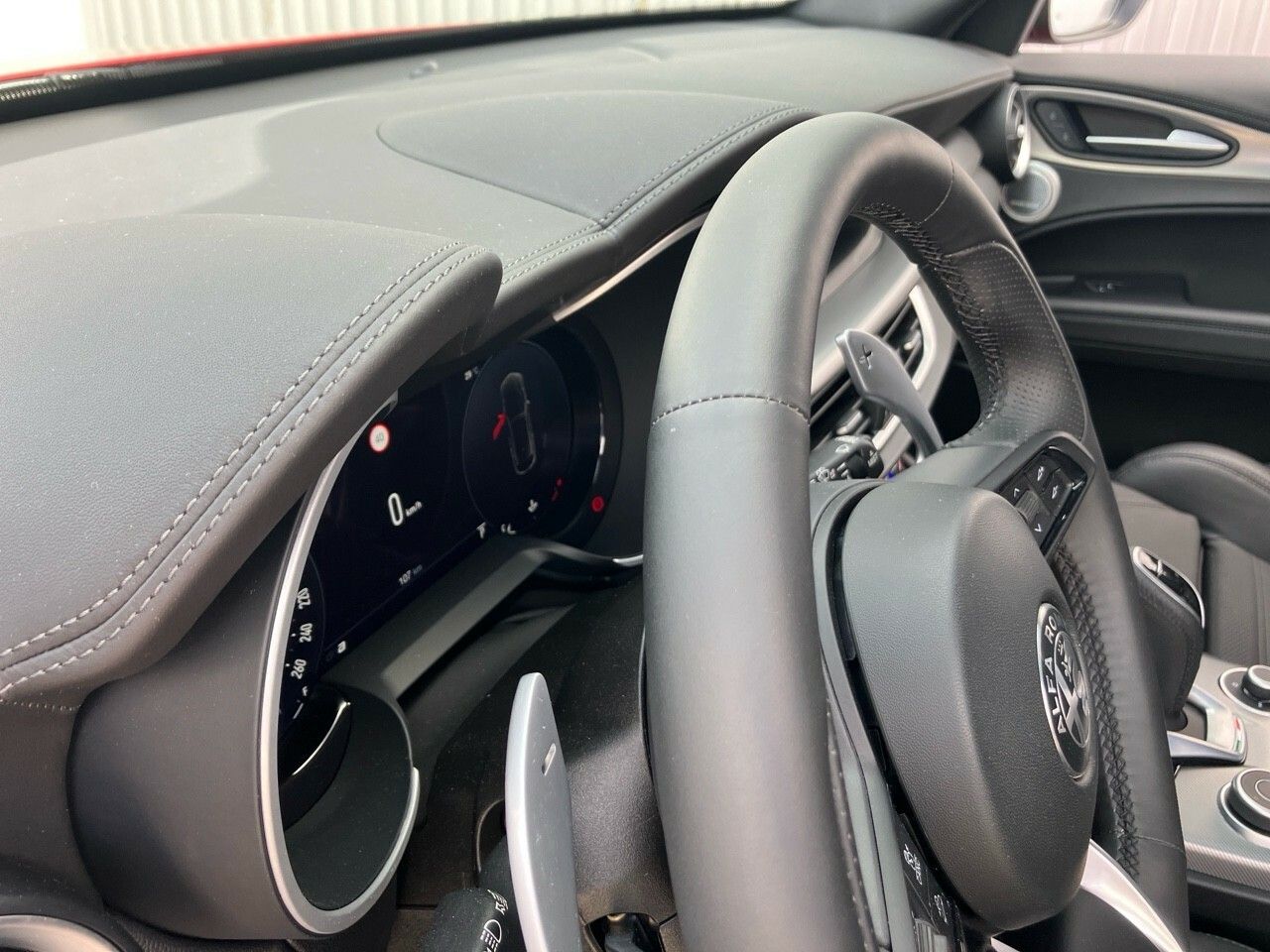 Foto Alfa Romeo Stelvio 17