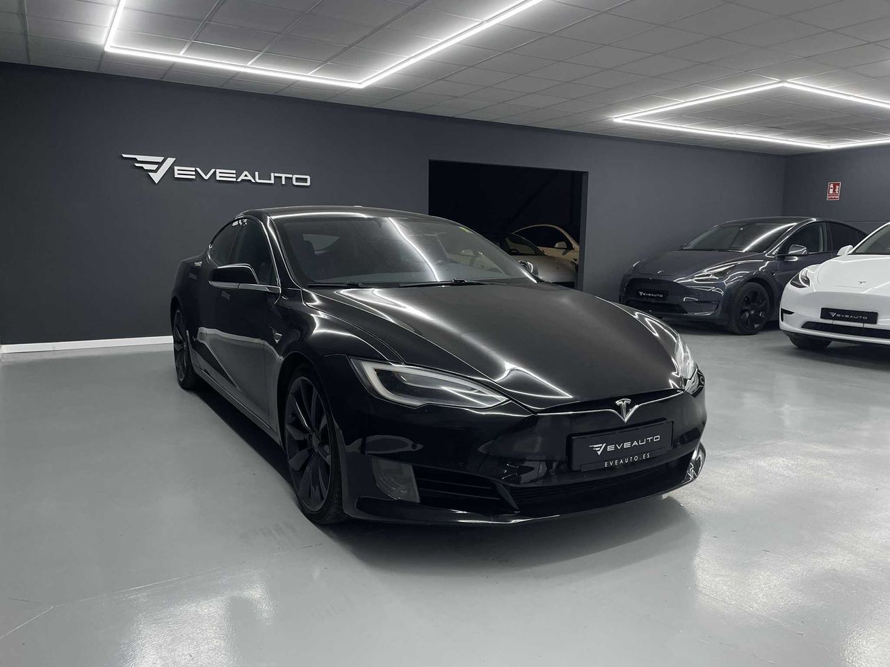 Foto Tesla Model  S 5
