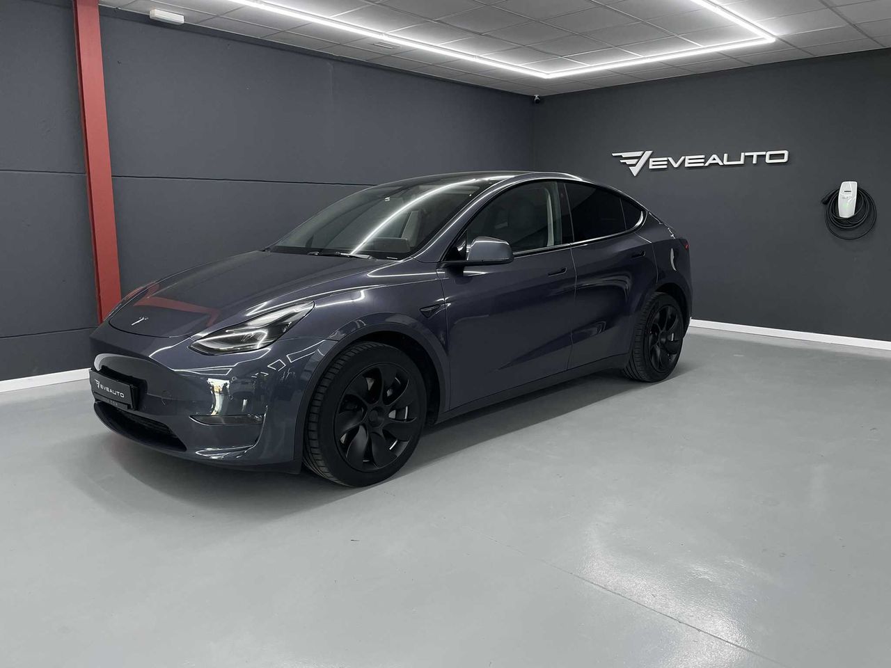Foto Tesla Model Y 1