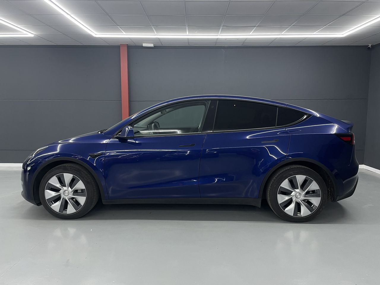Foto Tesla Model Y 2