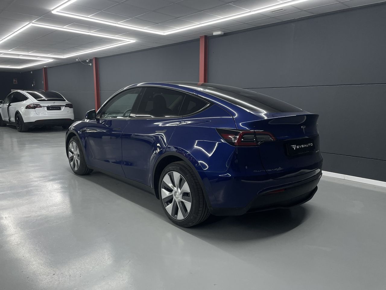Foto Tesla Model Y 3