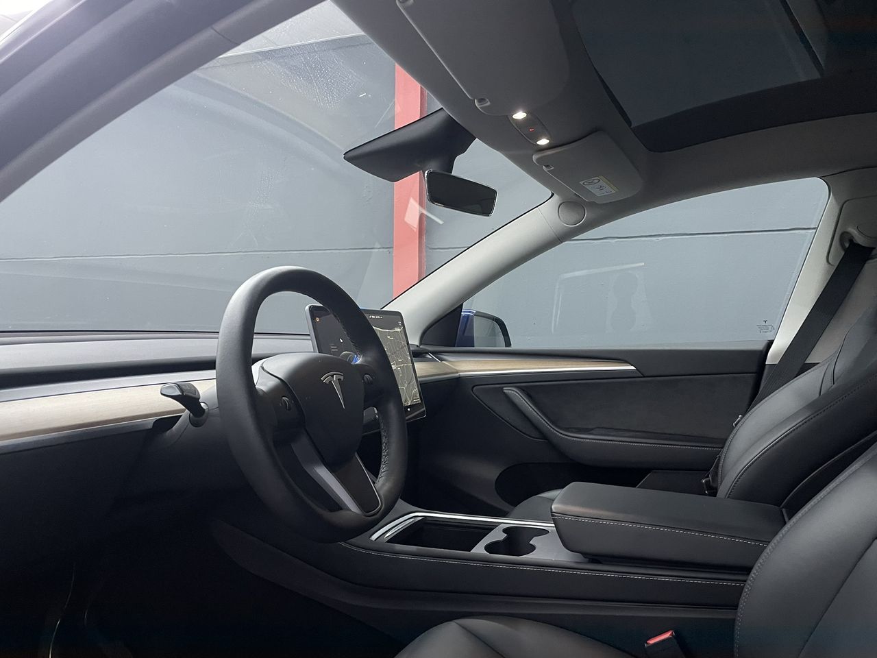 Foto Tesla Model Y 8