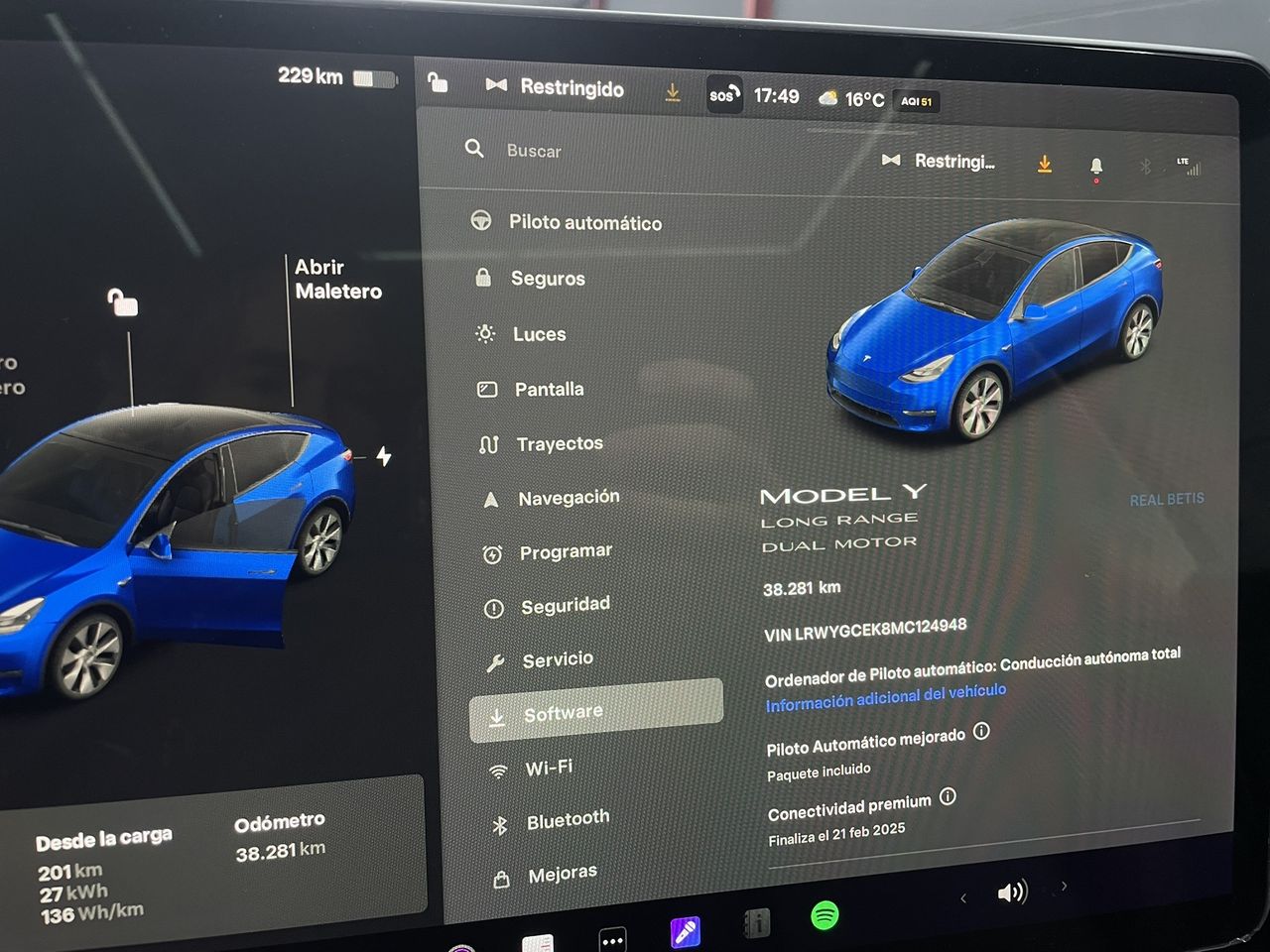 Foto Tesla Model Y 11