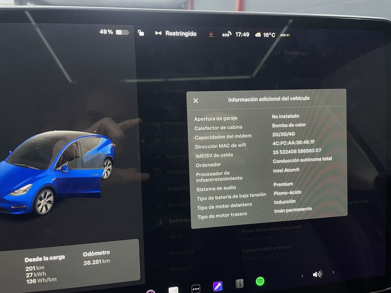 Foto Tesla Model Y 12