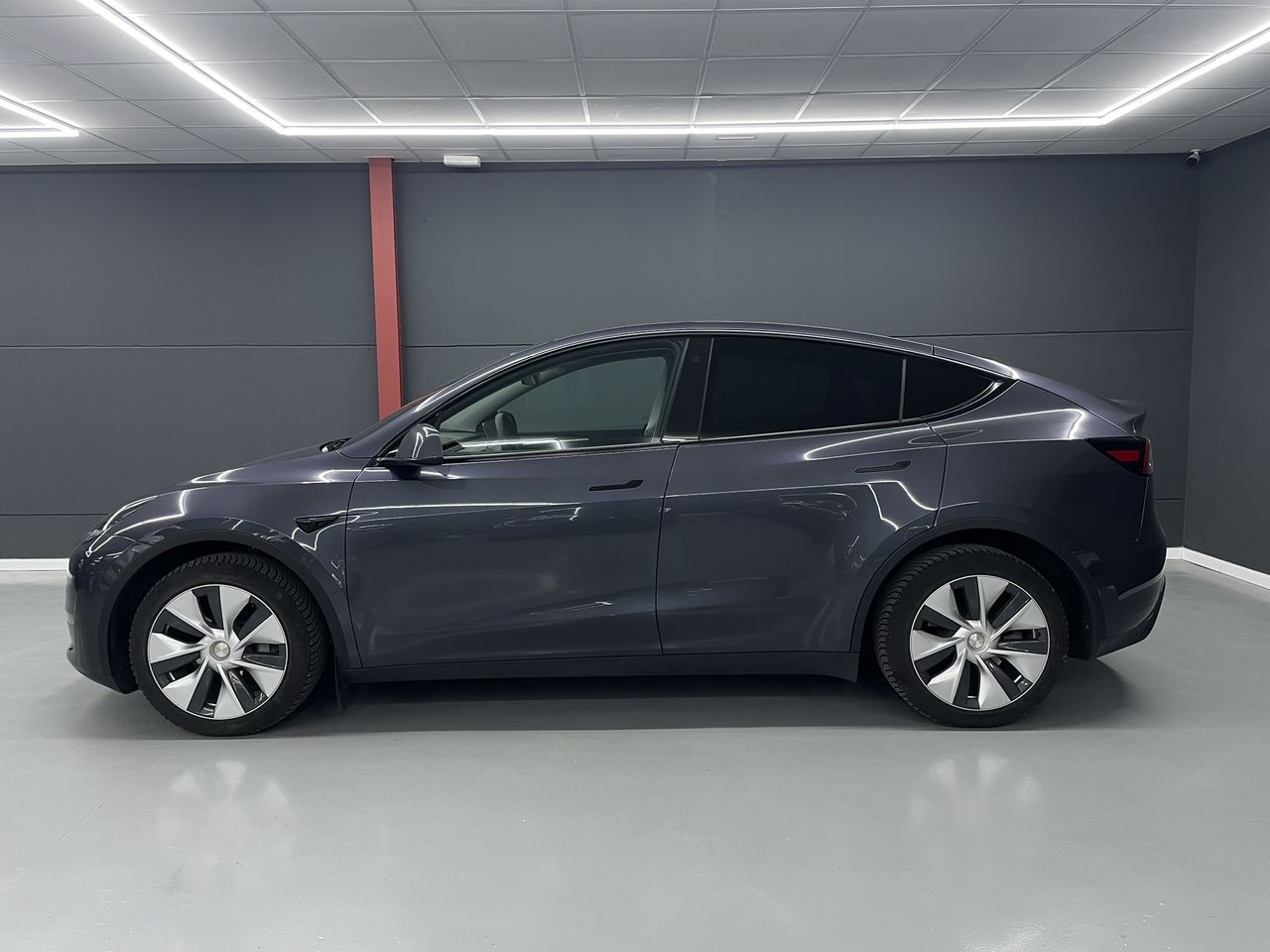 Foto Tesla Model Y 2