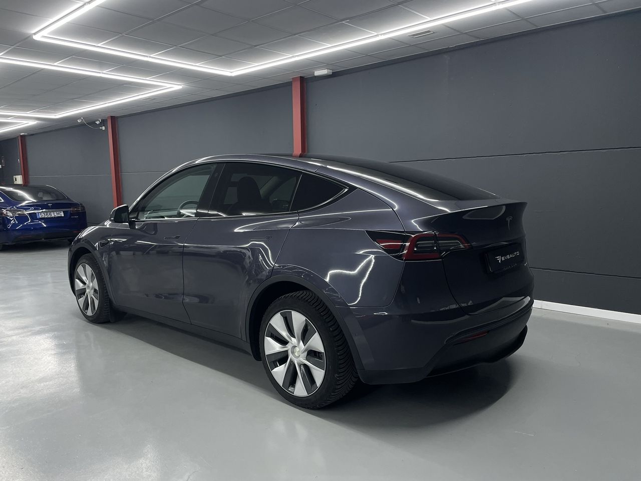 Foto Tesla Model Y 3