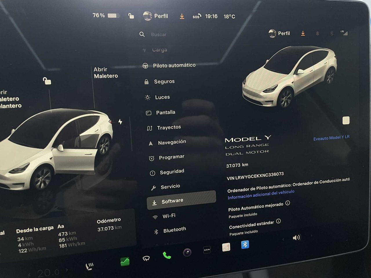 Foto Tesla Model Y 10