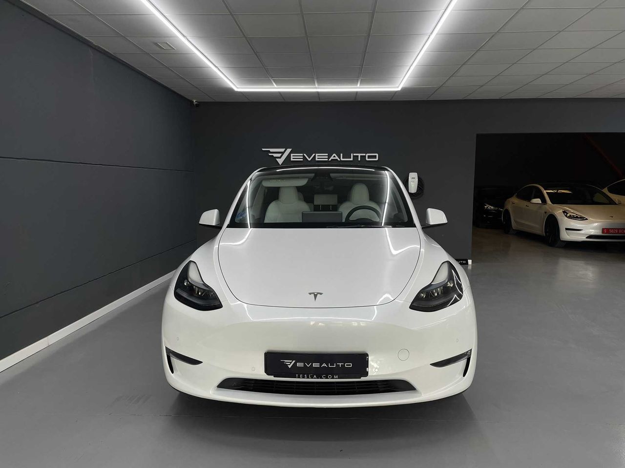 Foto Tesla Model Y 6