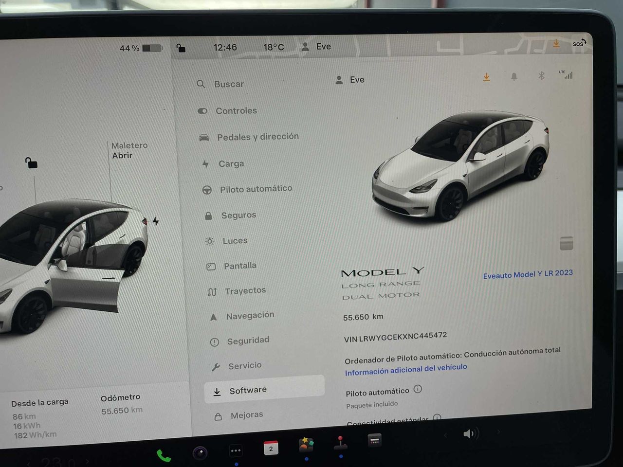 Foto Tesla Model Y 10