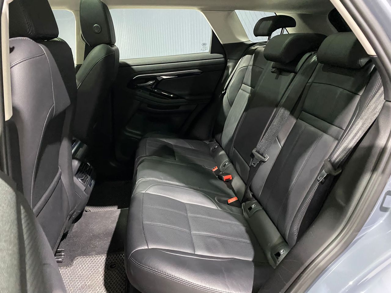 Foto Land-Rover Range Rover Evoque 18