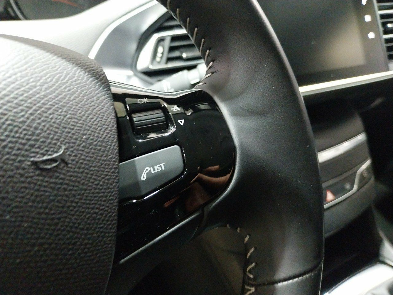 Foto Peugeot 308 13