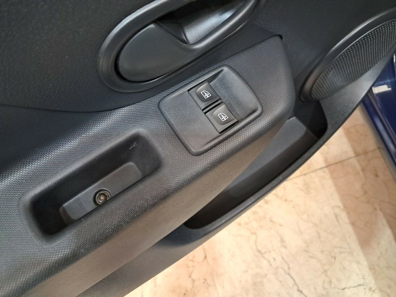 Foto Dacia Logan 33