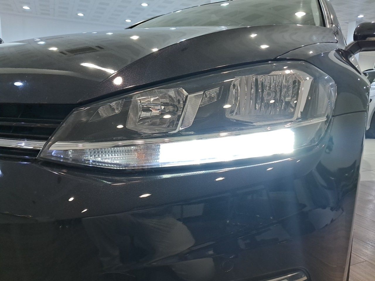 Foto Volkswagen Golf 27