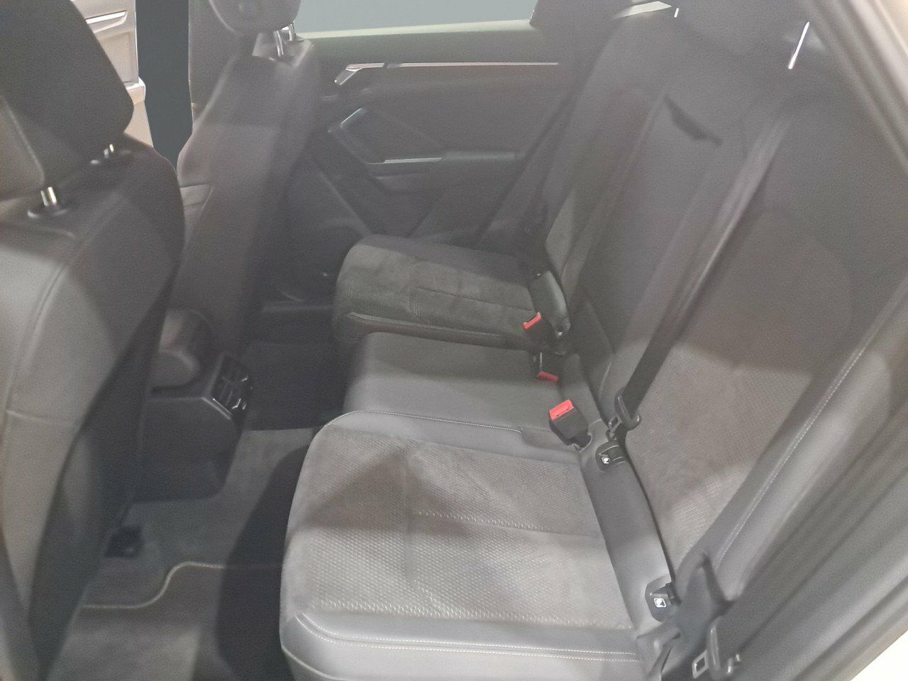 Foto Audi Q3 10