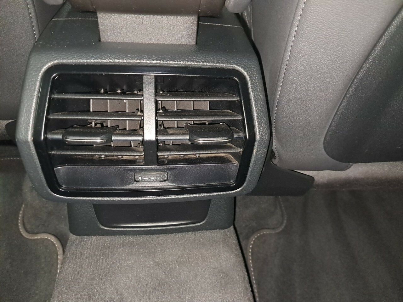 Foto Audi Q3 21
