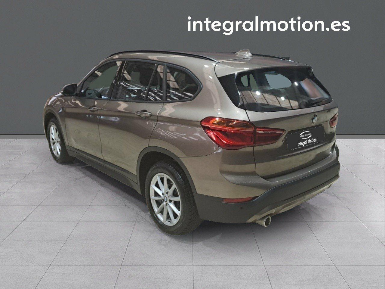 Foto BMW X1 4