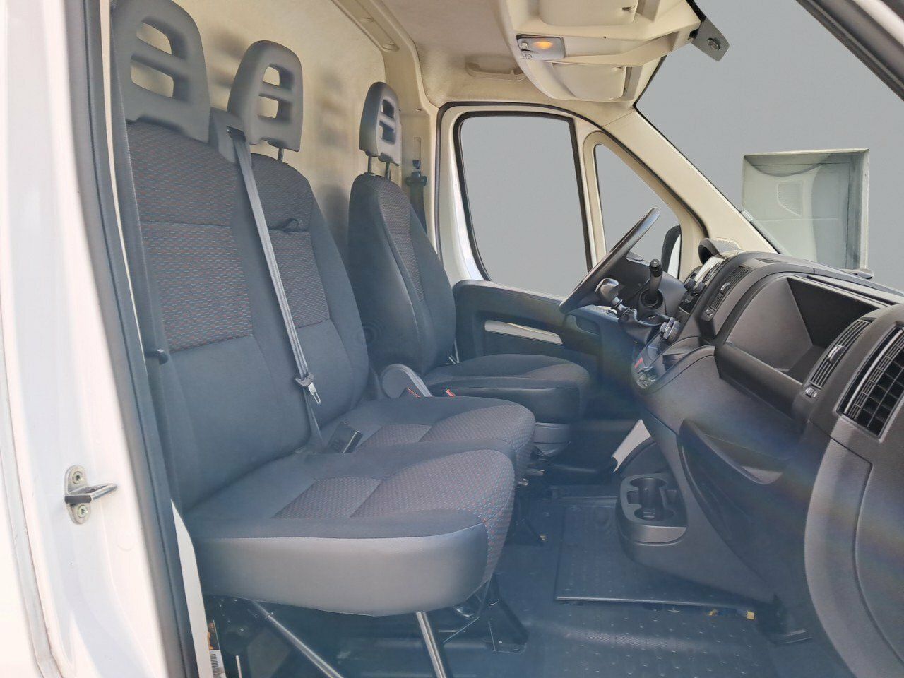 Foto Peugeot Boxer 10