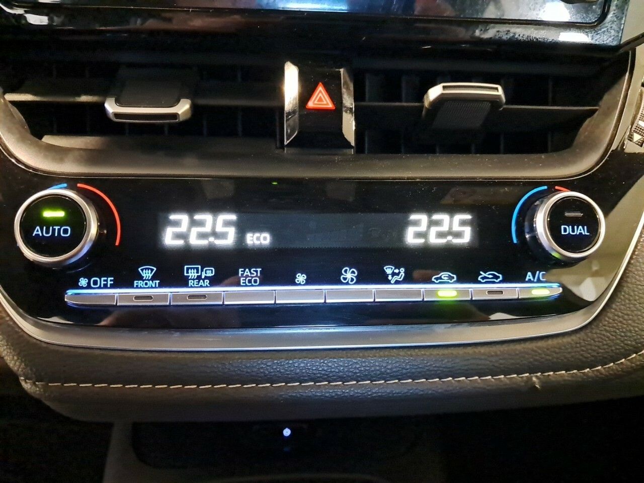 Foto Toyota Corolla 17