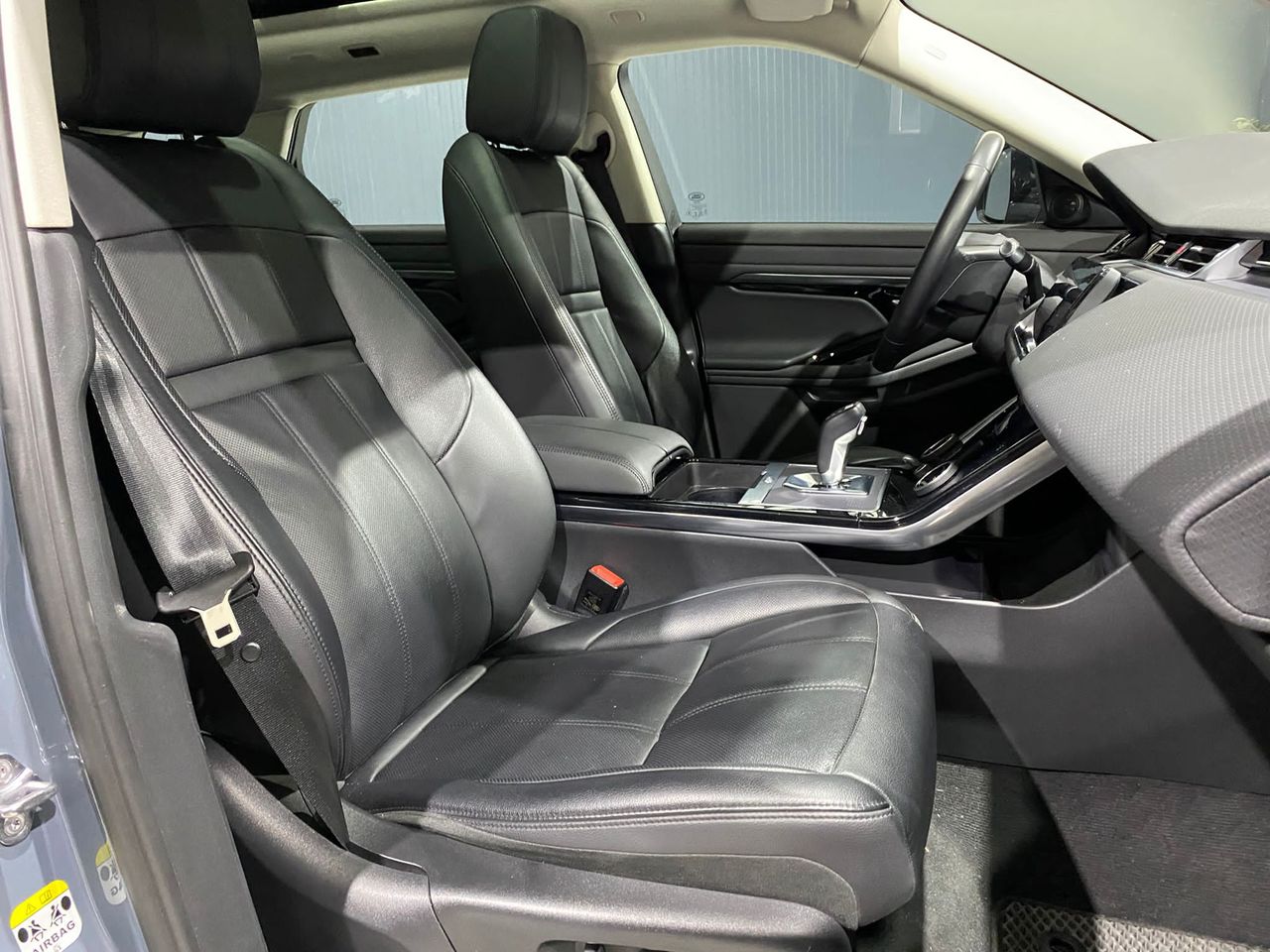 Foto Land-Rover Range Rover Evoque 17