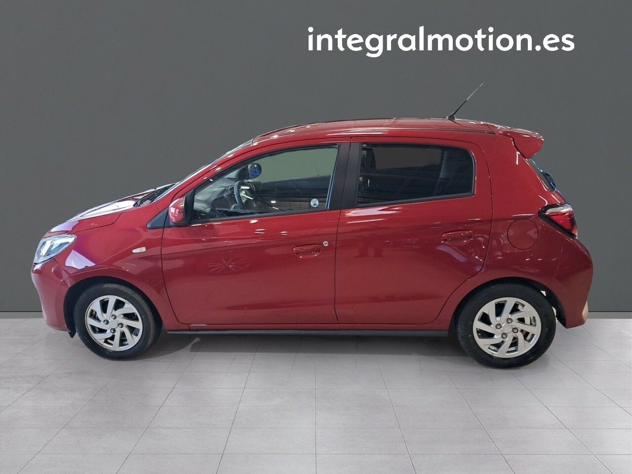 Foto Mitsubishi Space Star 24