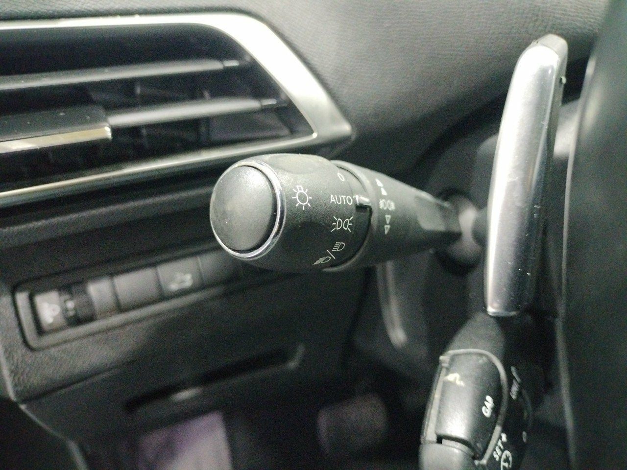 Foto Peugeot 5008 14