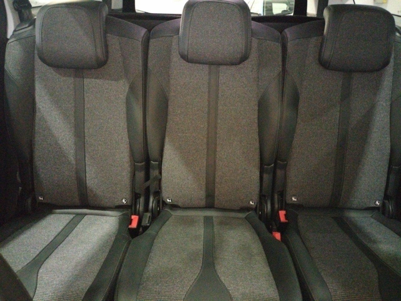 Foto Peugeot 5008 20