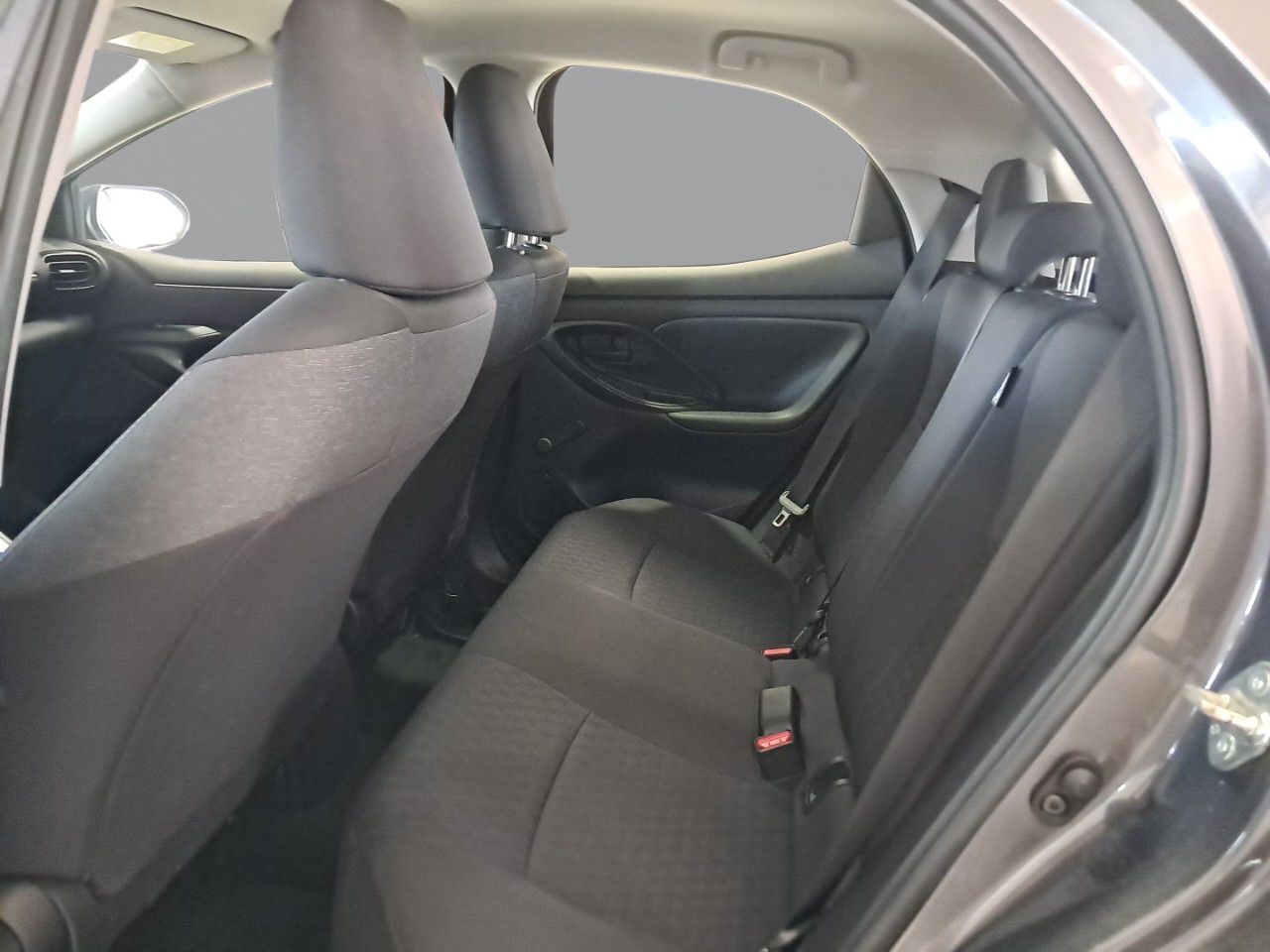 Foto Toyota Yaris 10