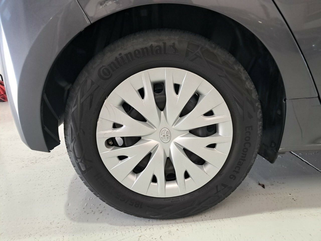 Foto Toyota Yaris 29