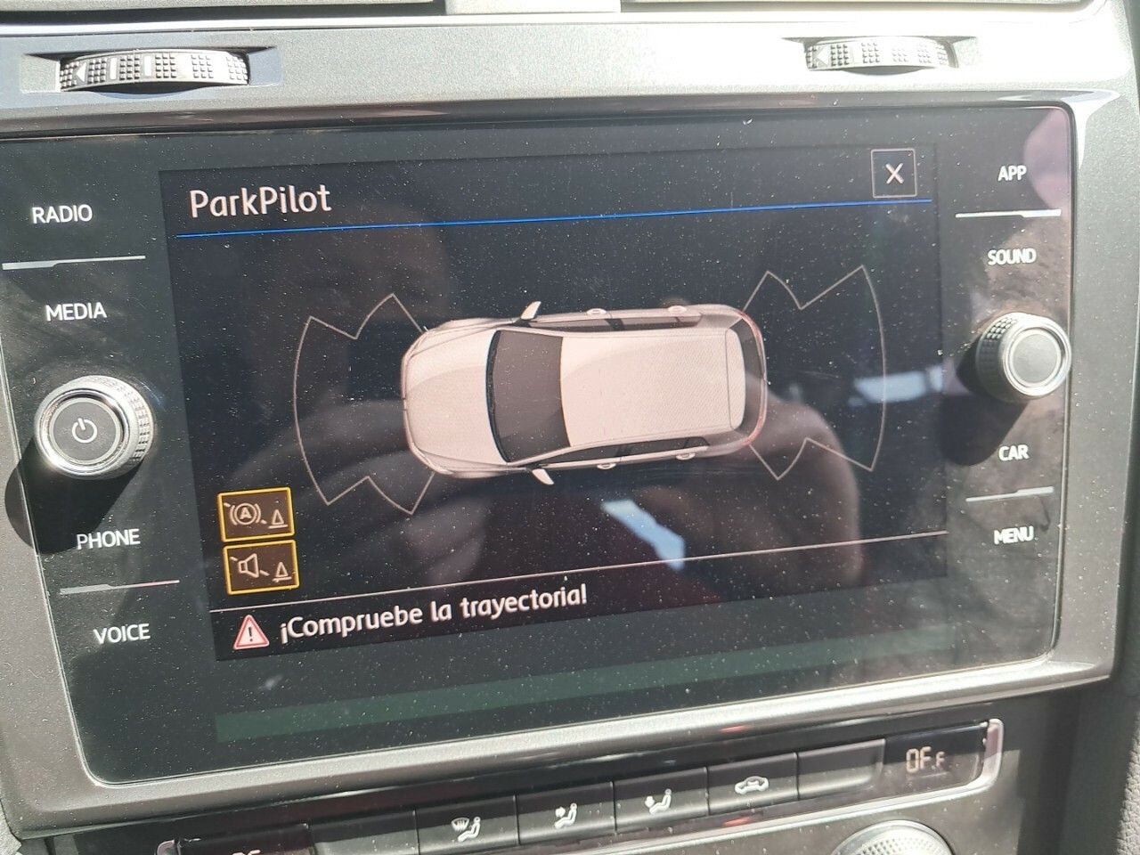 Foto Volkswagen Golf 16
