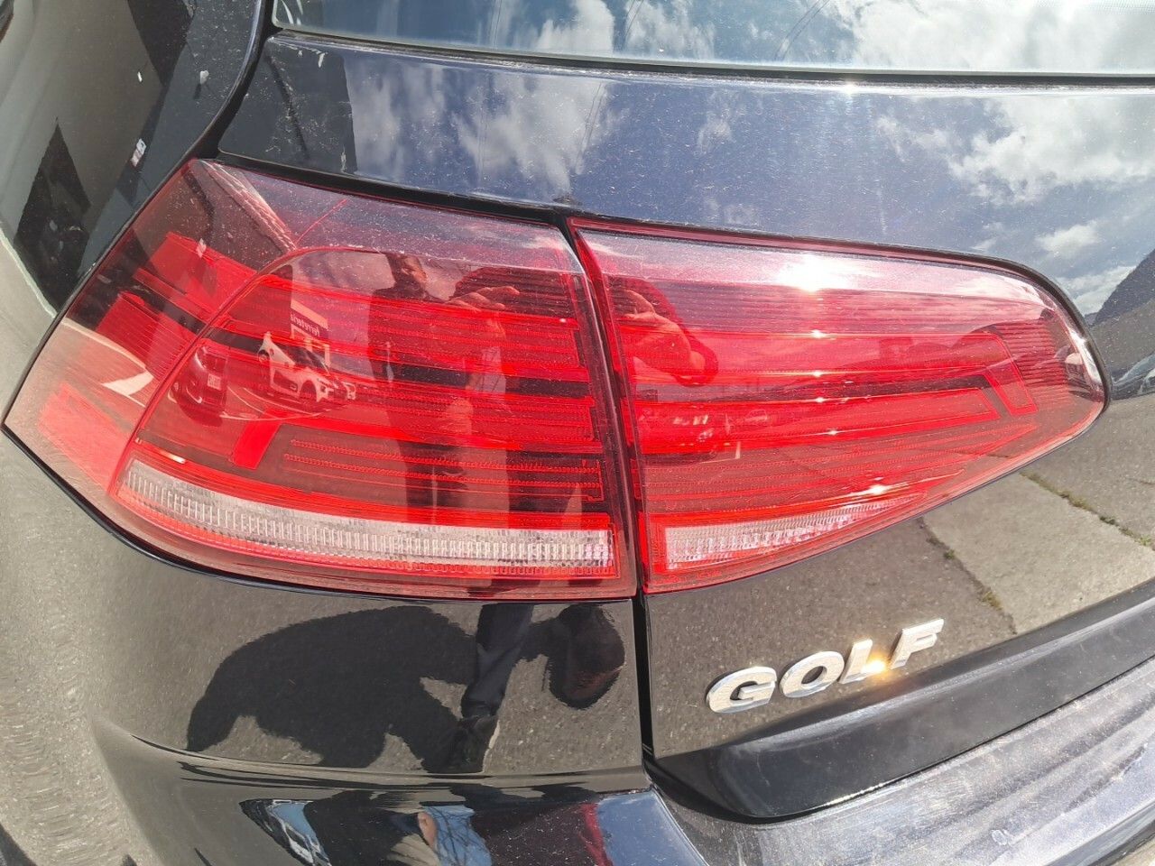 Foto Volkswagen Golf 28