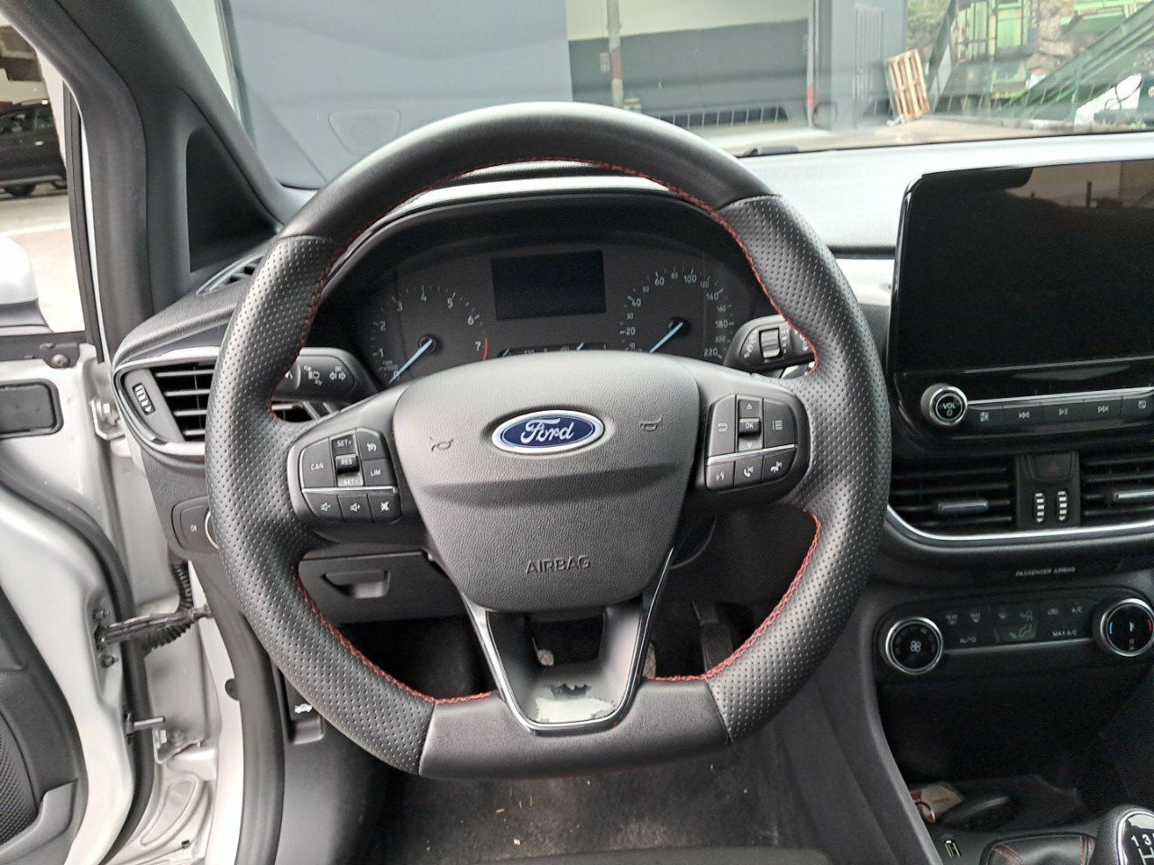 Foto Ford Fiesta 11