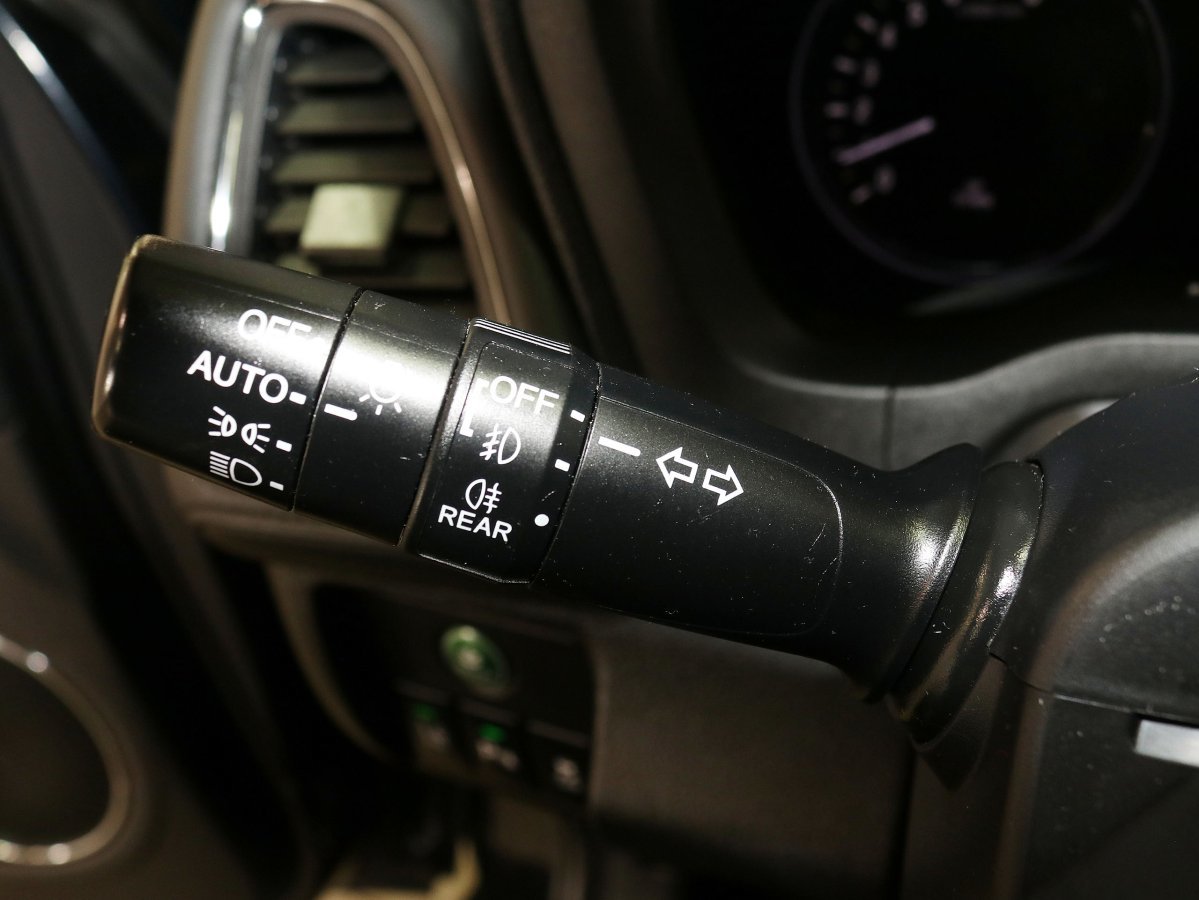 Foto Honda HR-V 21
