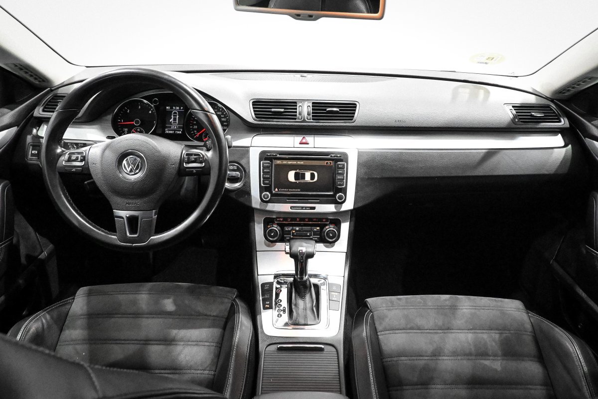 Foto Volkswagen Passat CC 21