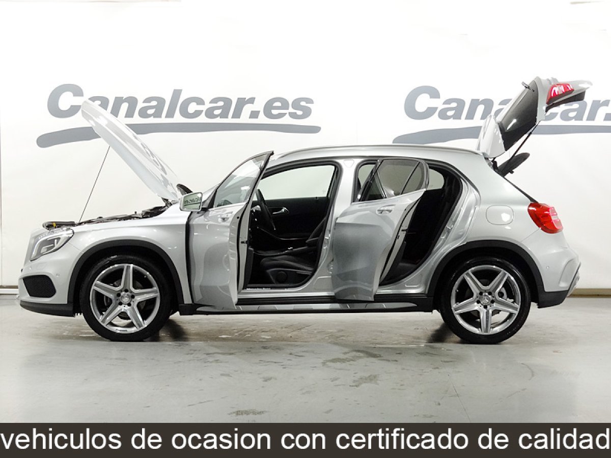 Foto Mercedes-Benz Clase GLA 11