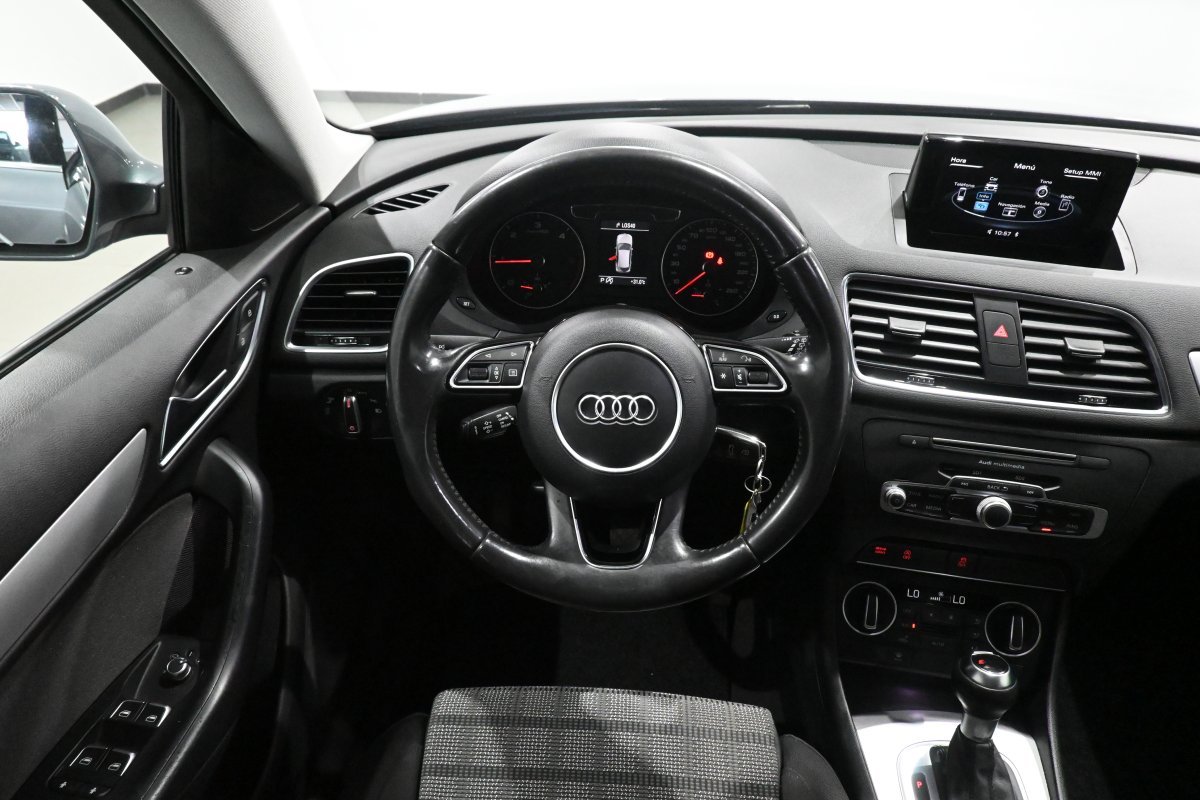 Foto Audi Q3 24