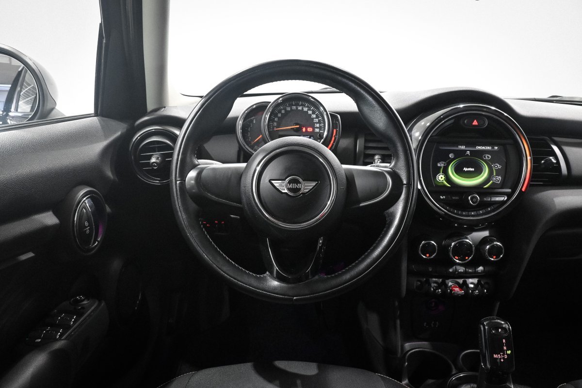 Foto Mini 5 Puertas 18