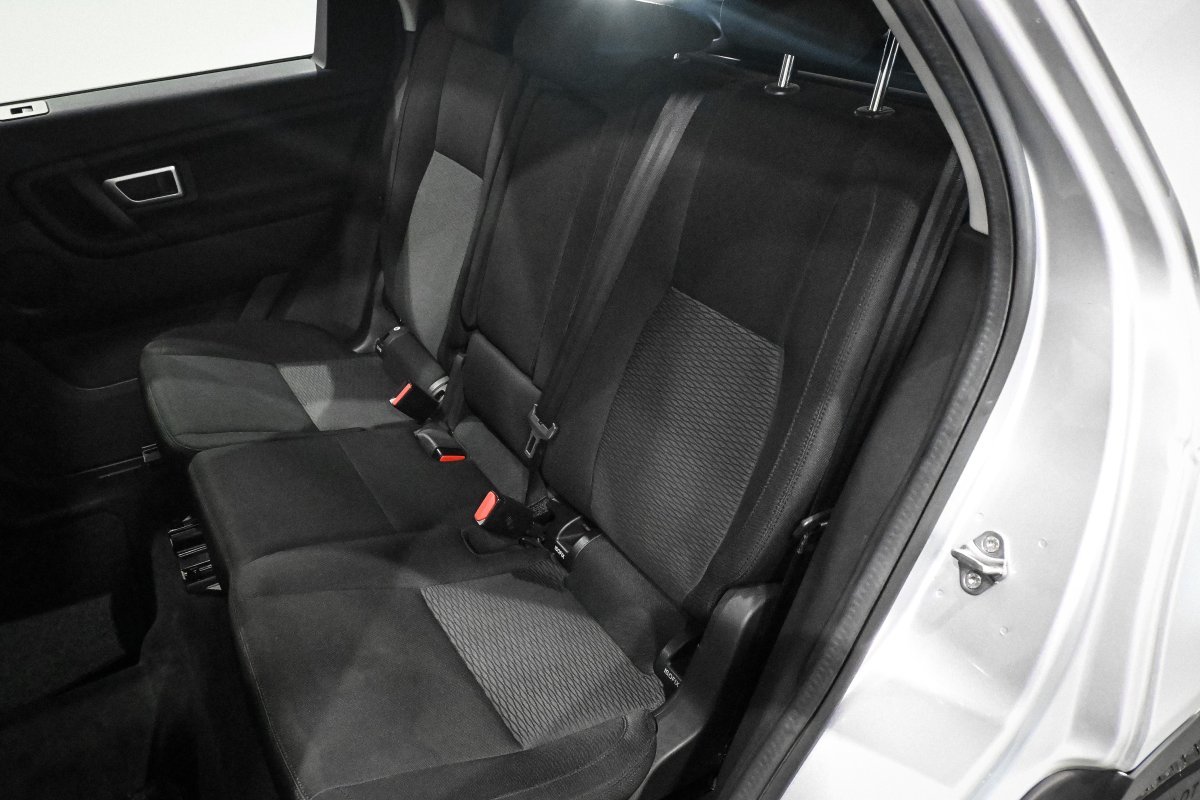 Foto Land-Rover Discovery Sport 11