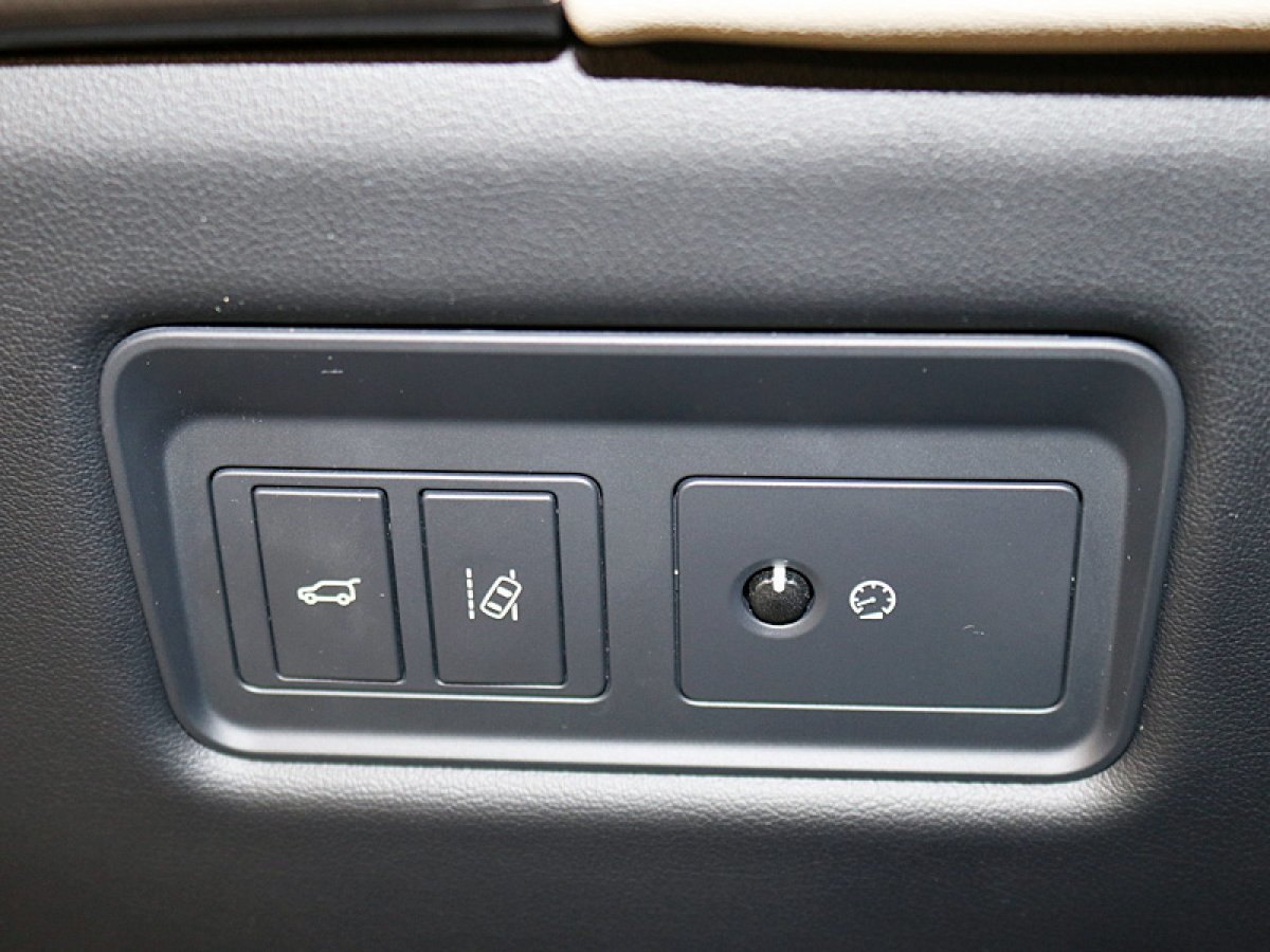 Foto Land-Rover Range Rover Sport 36