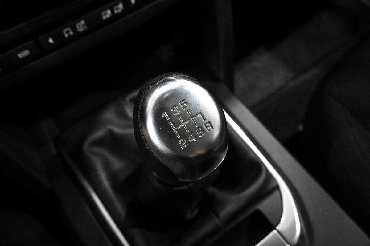 Foto Land-Rover Discovery Sport 25