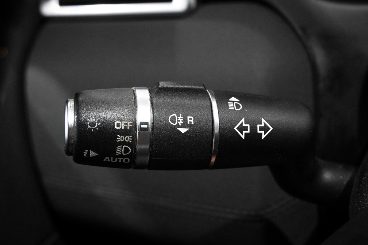 Foto Land-Rover Discovery Sport 27