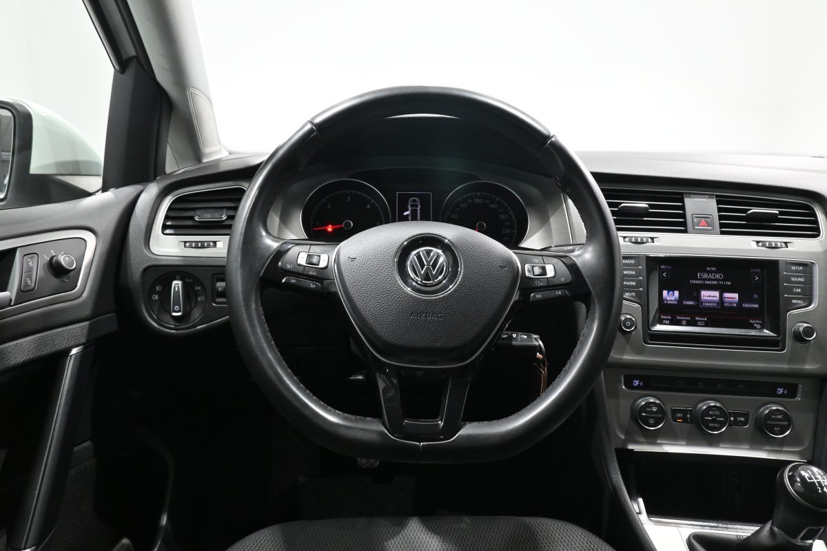 Foto Volkswagen Golf Variant 19