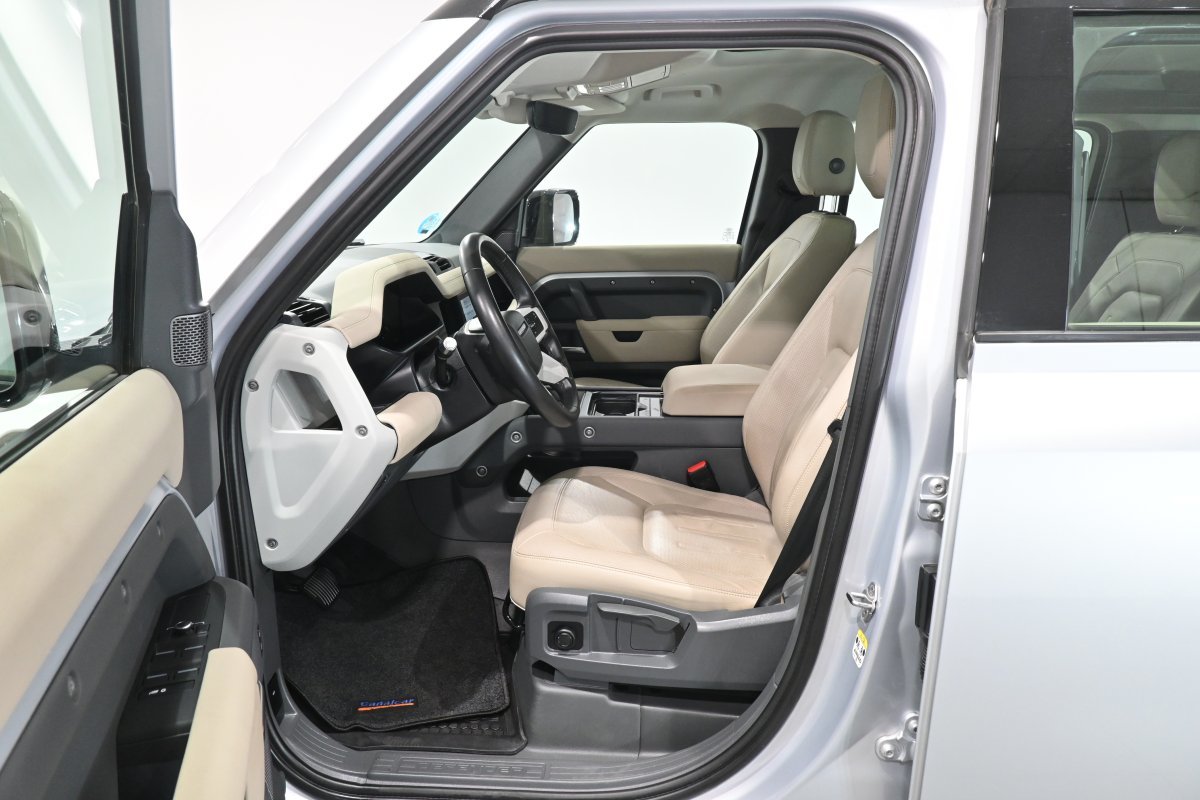 Foto Land-Rover Defender 11