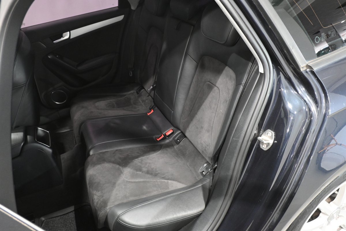 Foto Audi A4 Avant 10