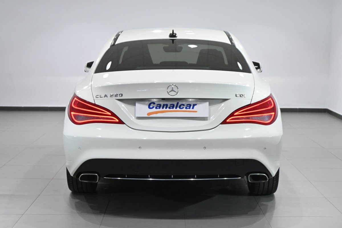 Foto Mercedes-Benz Clase CLA 5
