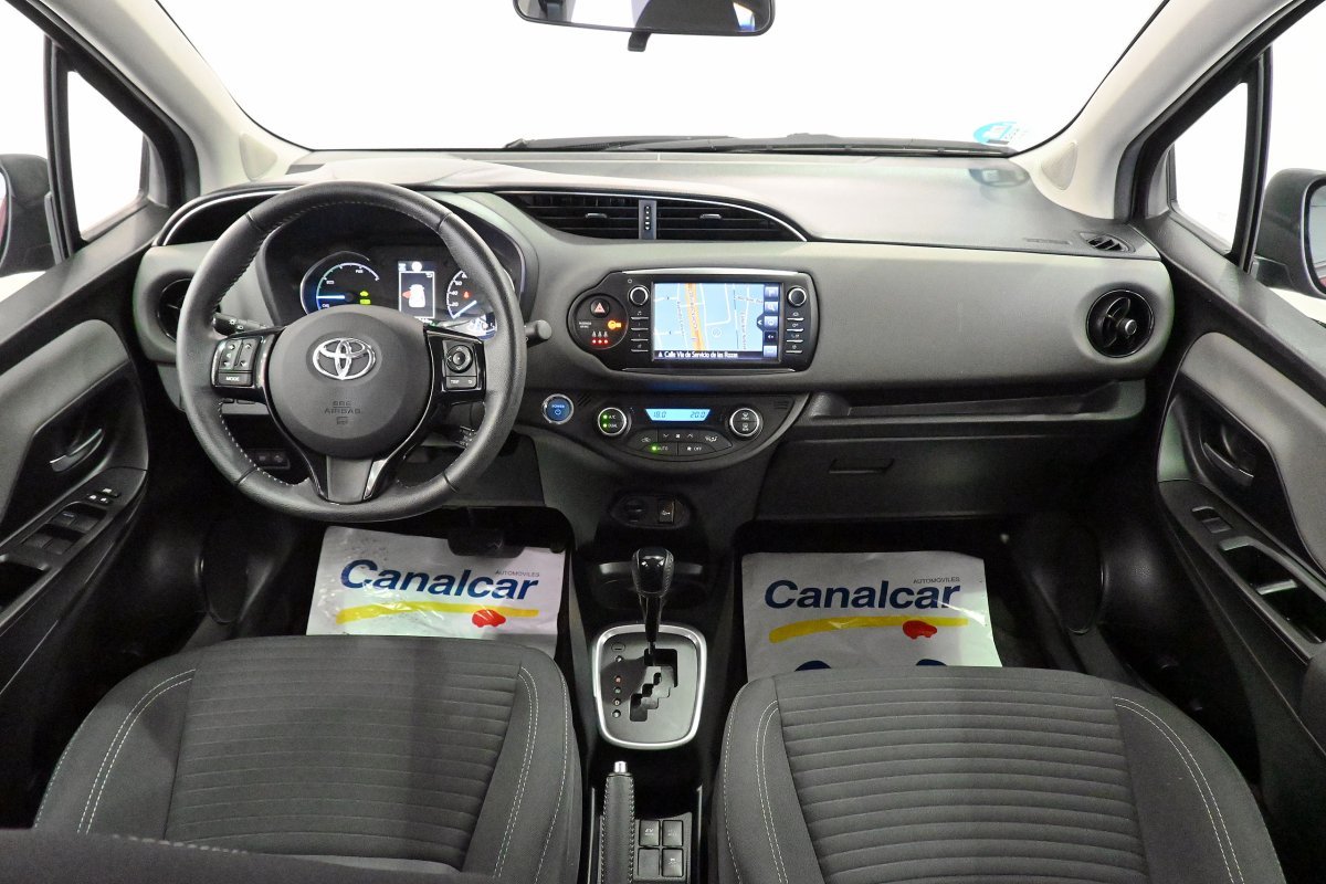 Foto Toyota Yaris 18