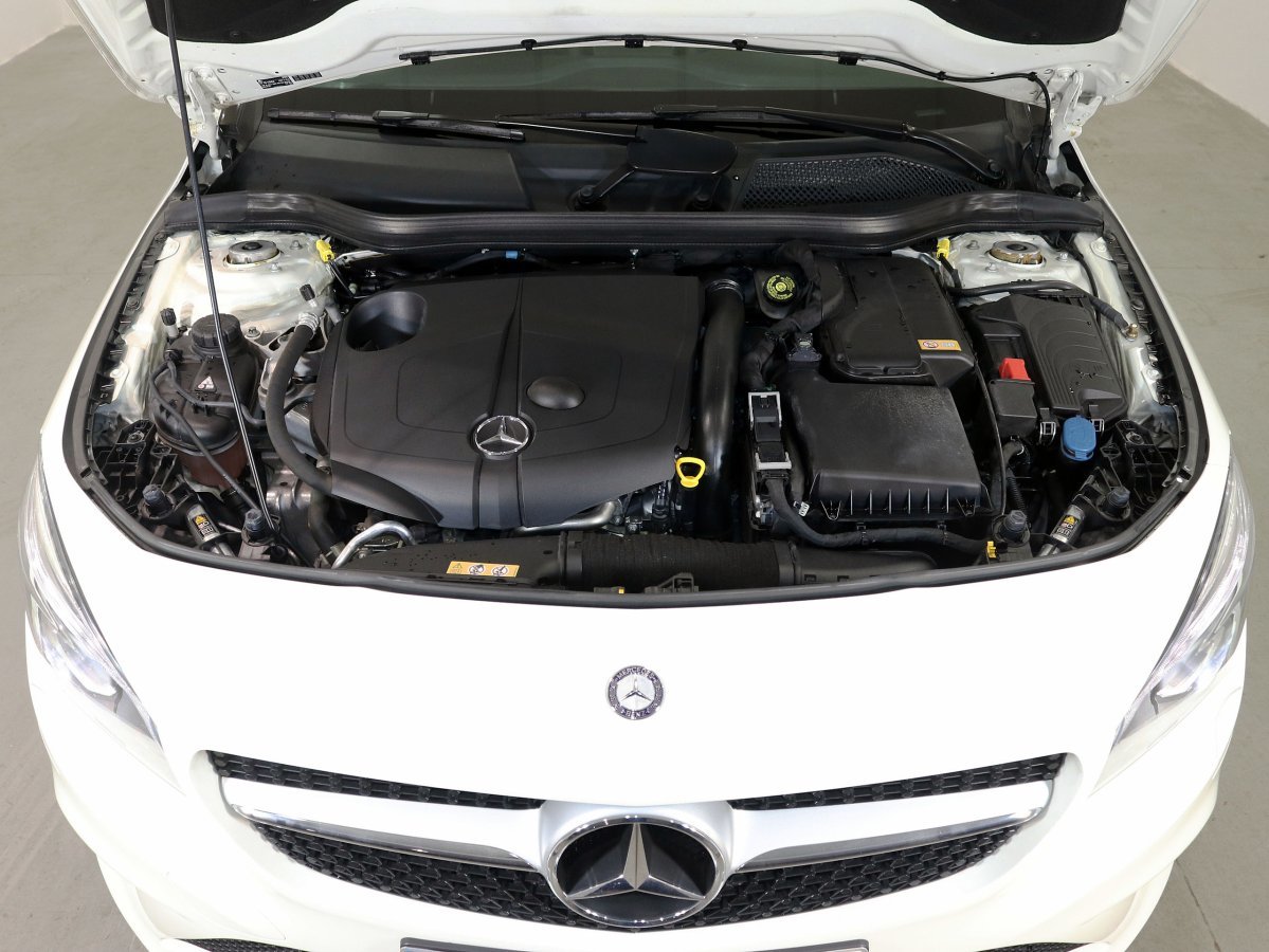 Foto Mercedes-Benz Clase CLA 7