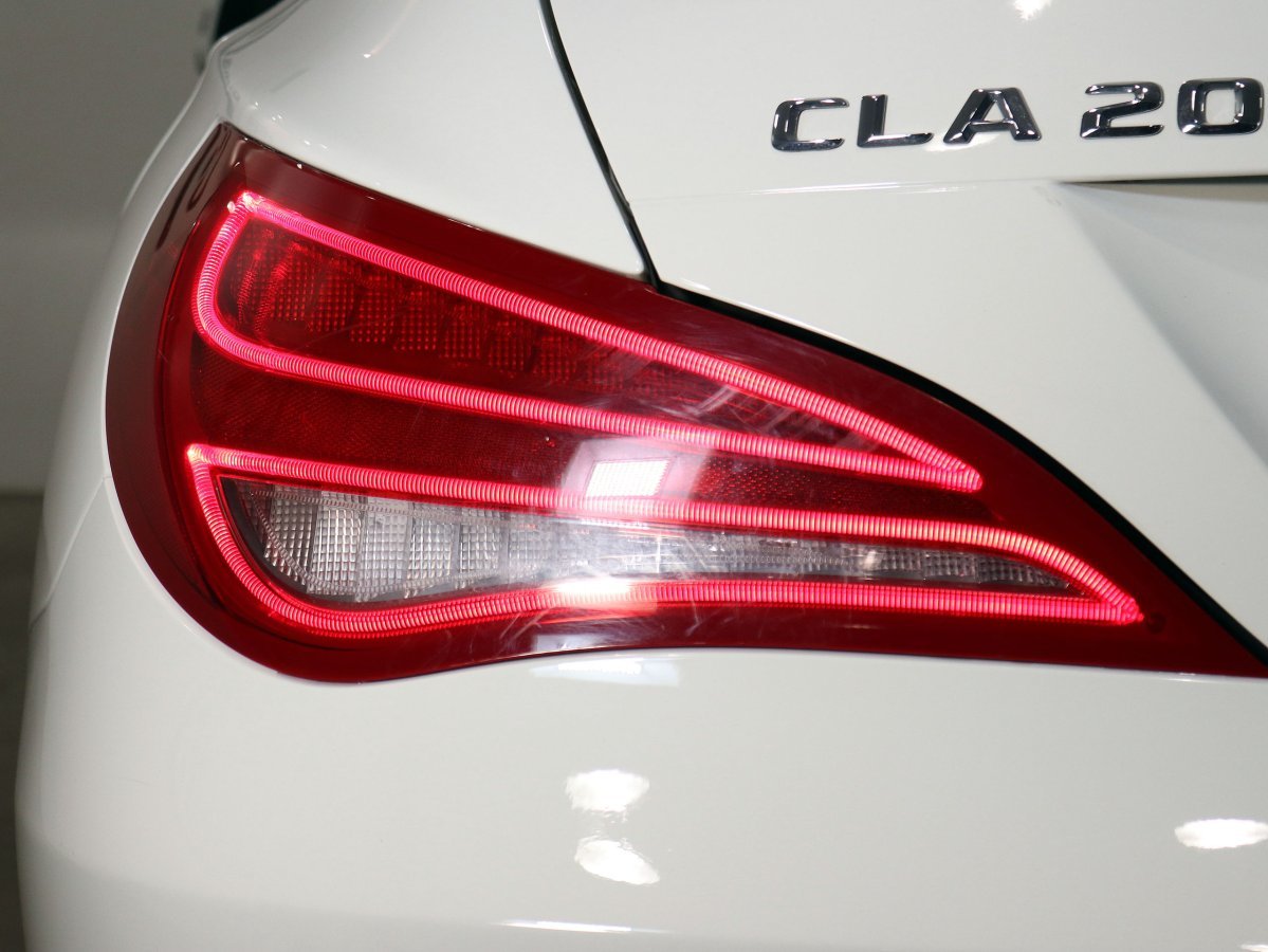 Foto Mercedes-Benz Clase CLA 9