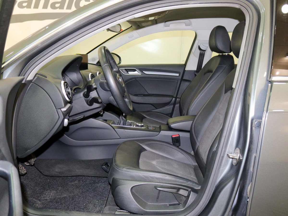 Foto Audi A3 Sportback 14
