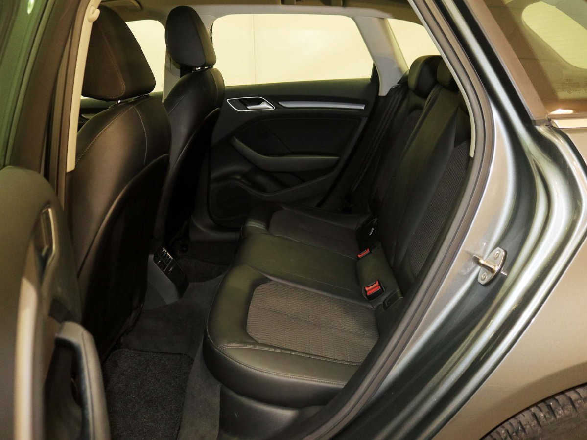 Foto Audi A3 Sportback 15