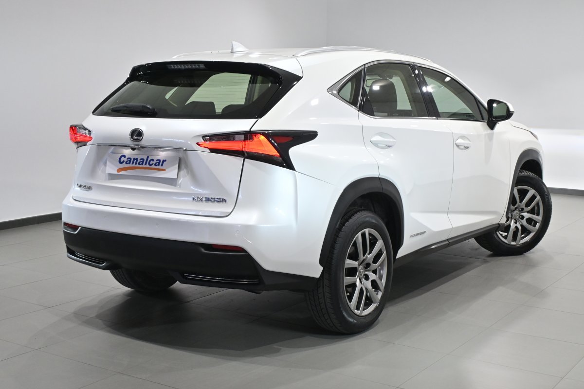 Foto Lexus NX 4